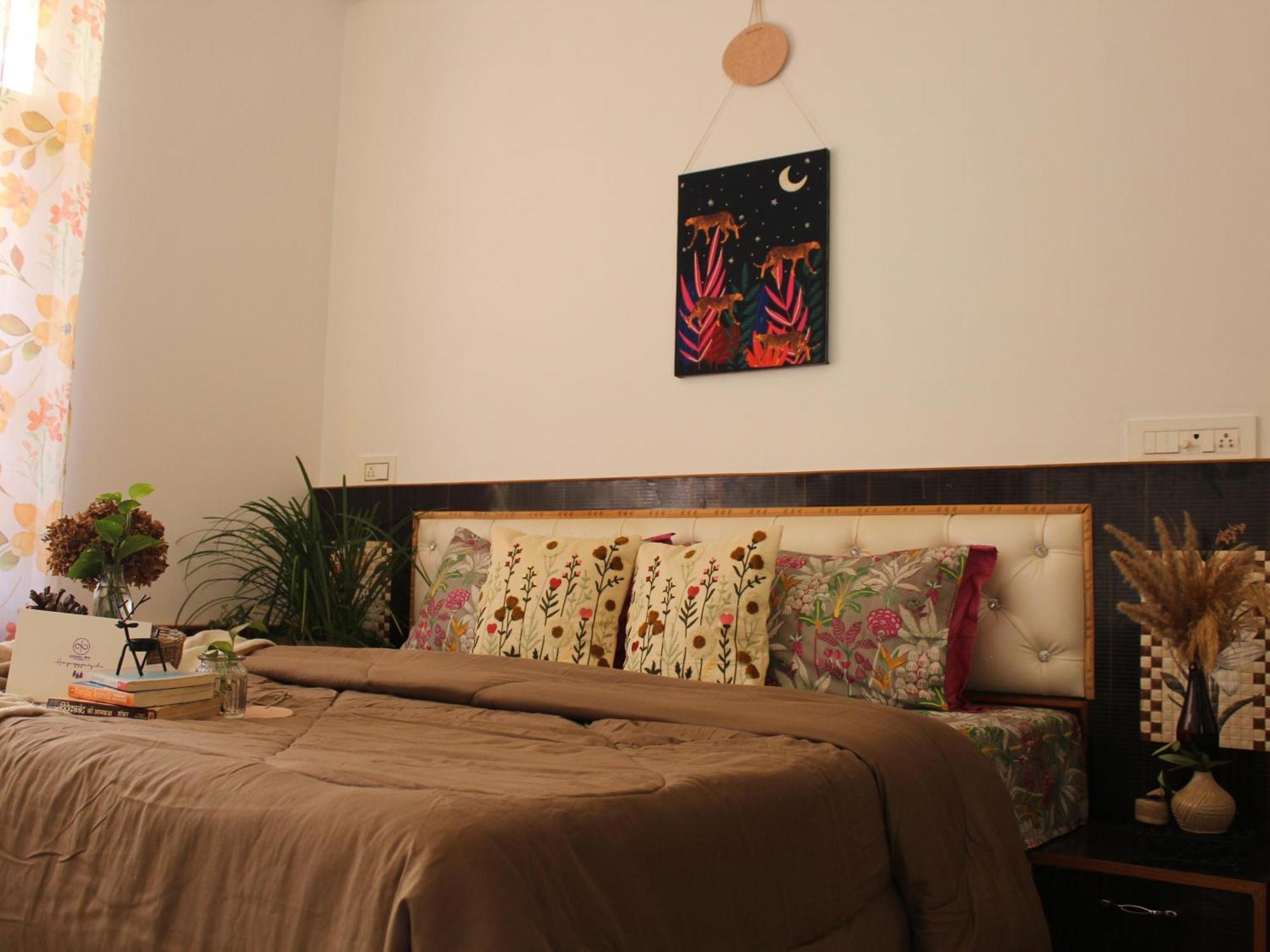 La Casa By Cosmic Kriya Hostel Bīr Екстериор снимка